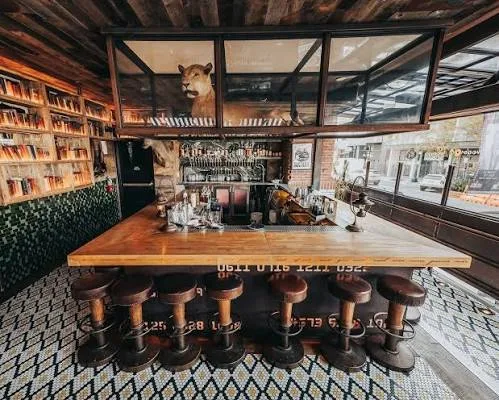 Craft & Commerce