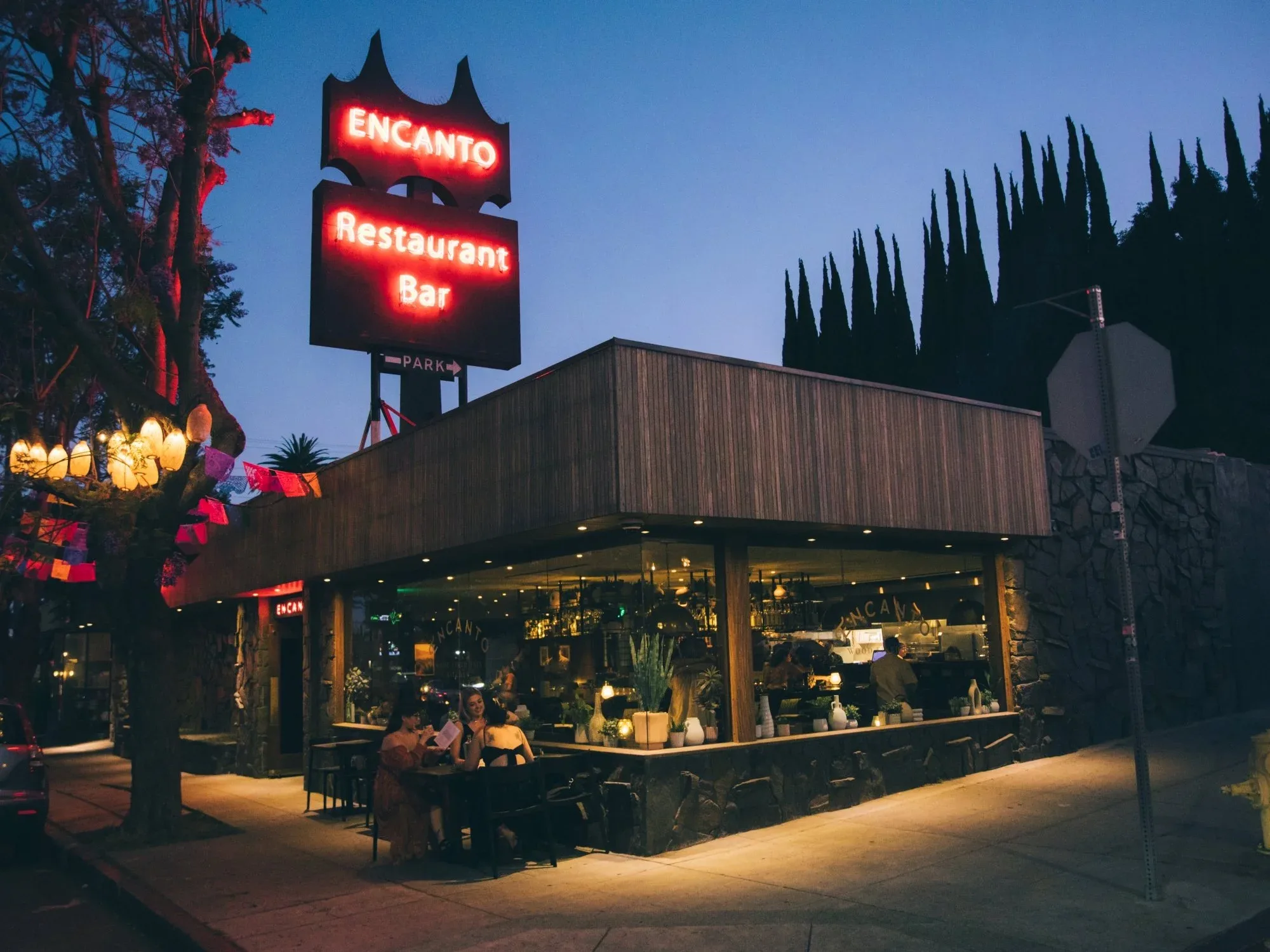 Encanto Restaurant