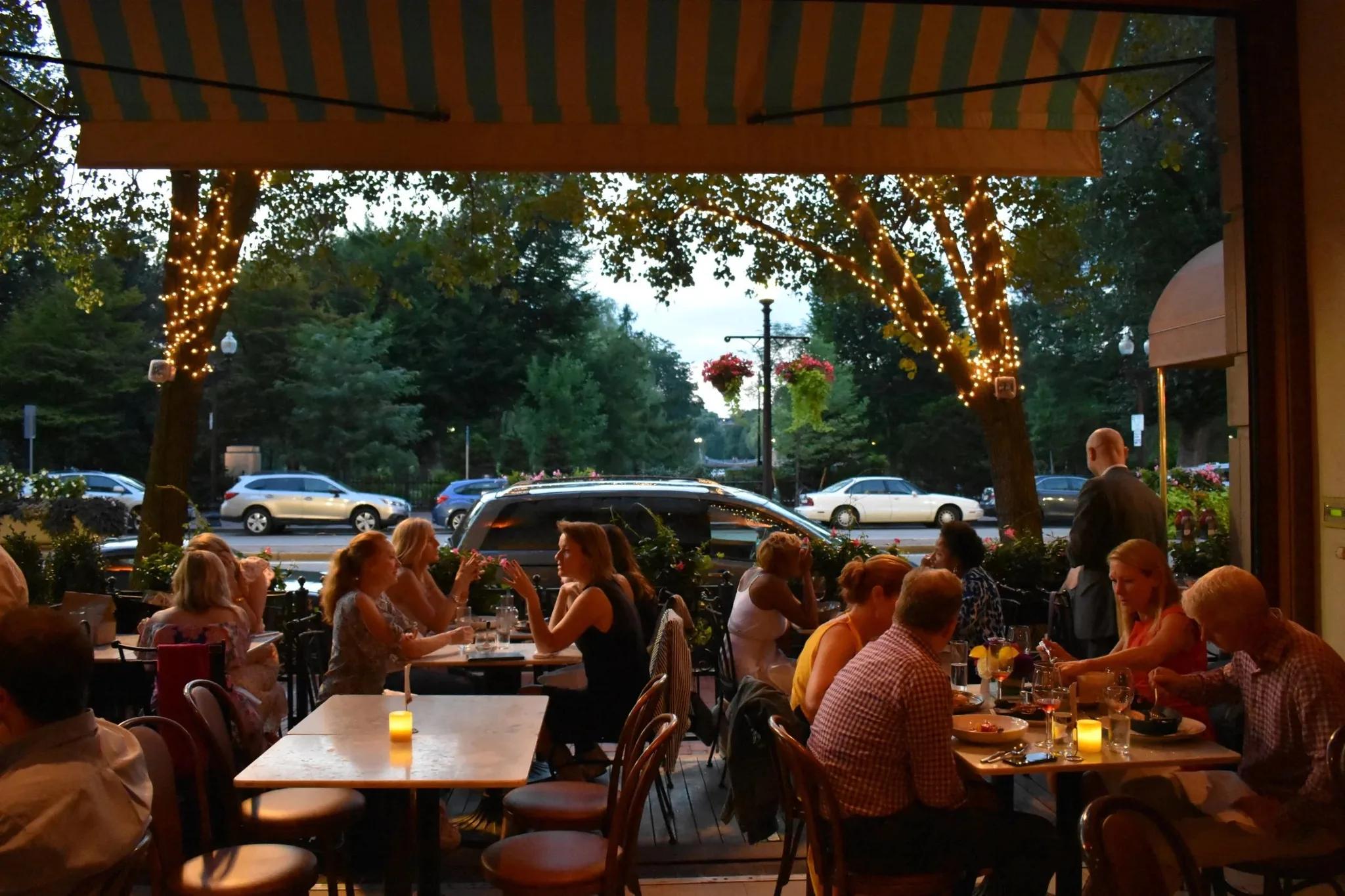 Bistro Du Midi