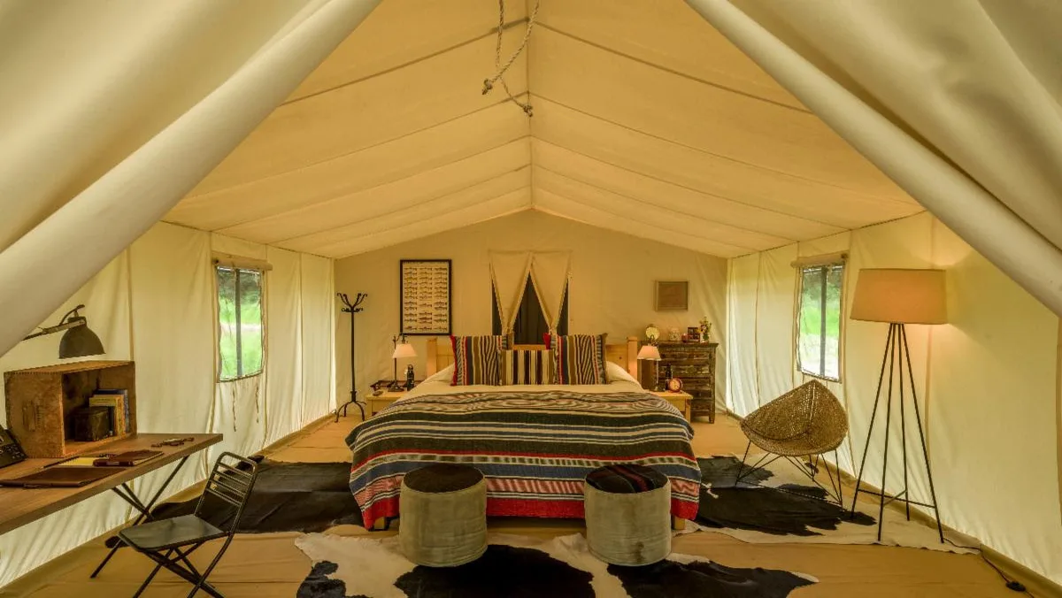 Dunton River Camp